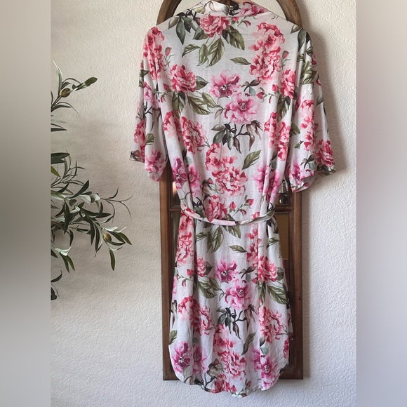 Show Me Your Mumu Brie Floral Kimono Robe One Size - Picture 2 of 7